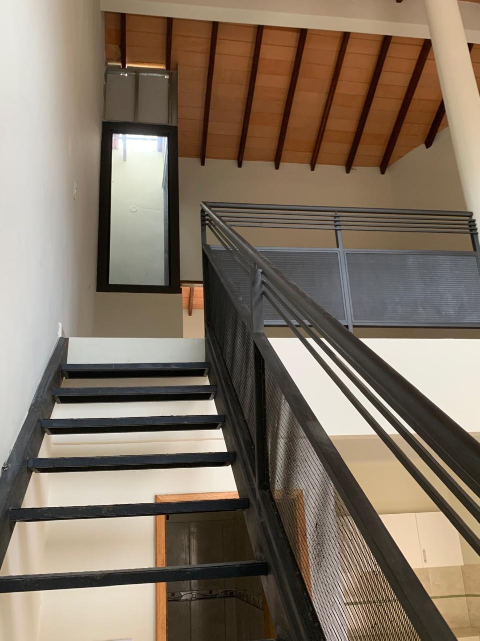 Alquilo Dúplex Tipo Loft | Zona Terminal | 1 Dormitorio | Gs. 2.800.000 — foto 2