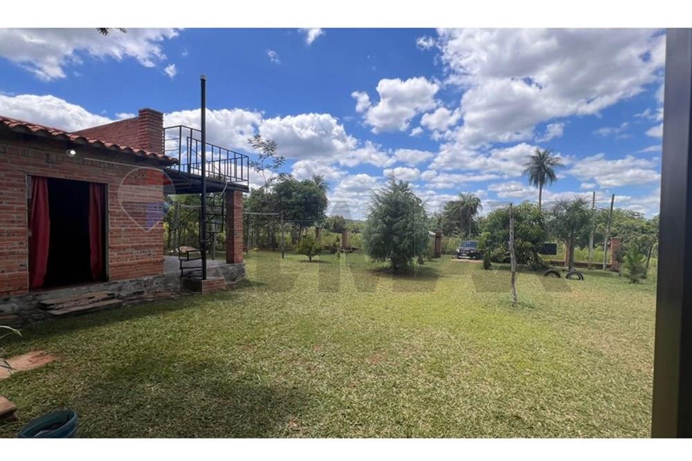 Casa de Verano en Caacupe sobre 900 m2 a pasos del Arroyo Ytu en Zona Ytumi — foto 2