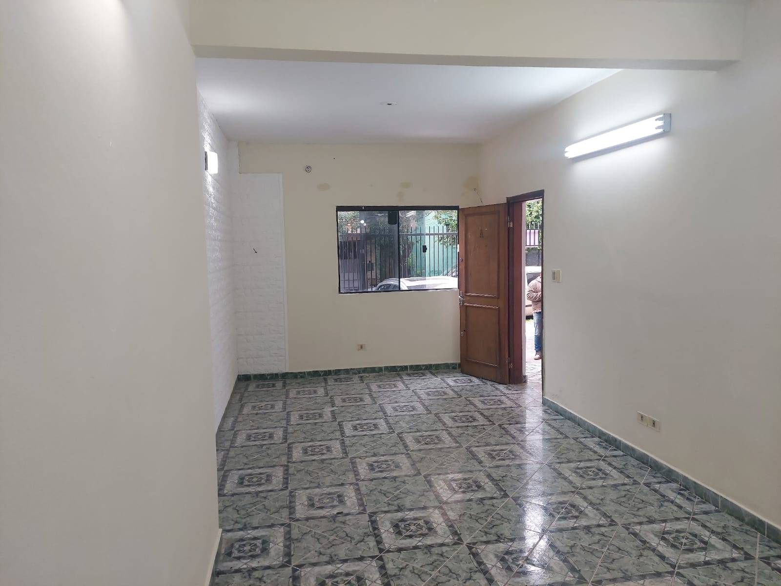 Oficina en alquiler ubicado en Sajonia — foto 3