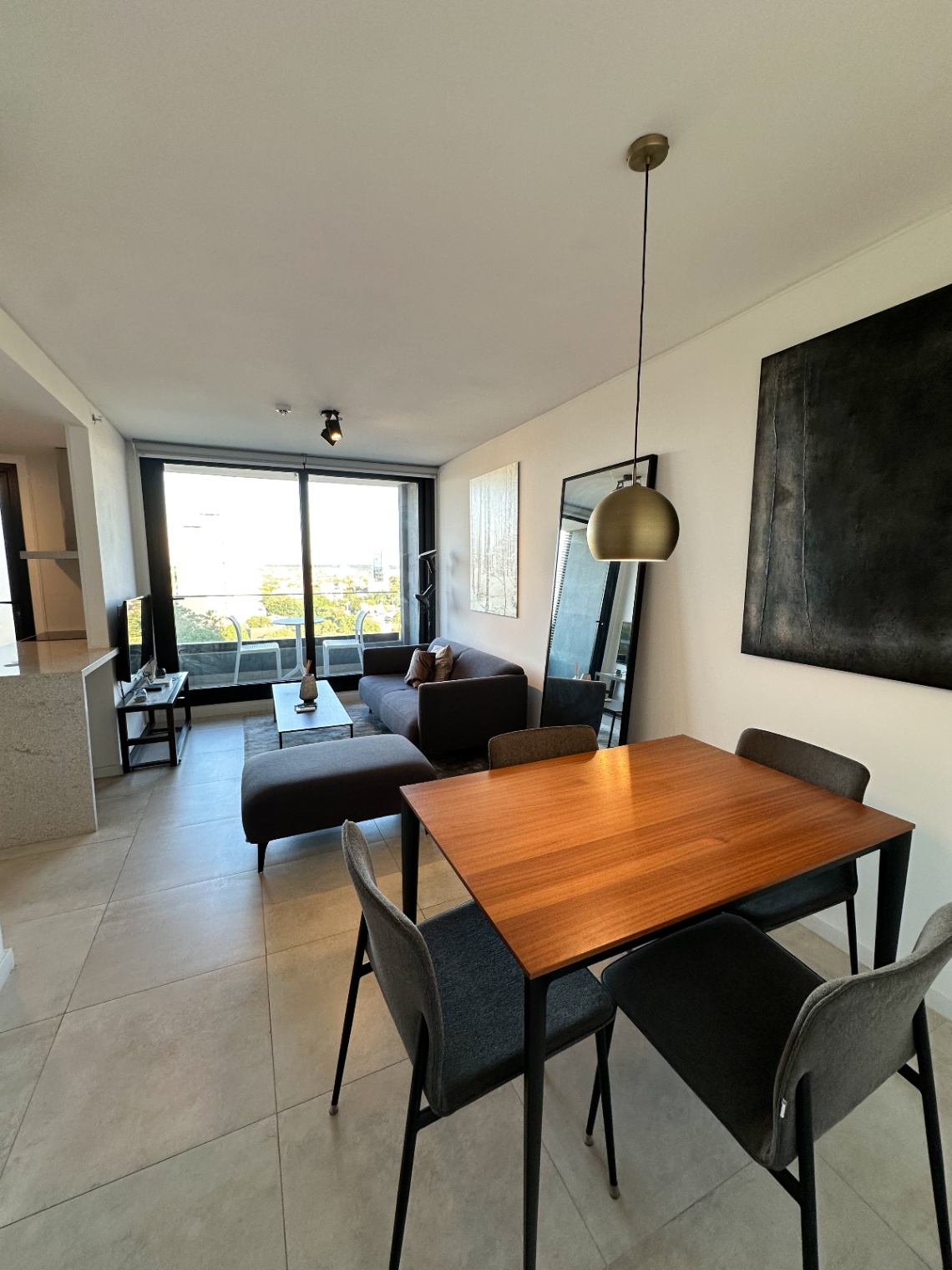 Departamento en alquiler c/ cochera en Mburucuyá — foto 3