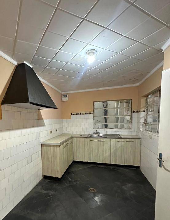 Casa En Venta C/ Cochera En Ciudad Nueva — foto 3