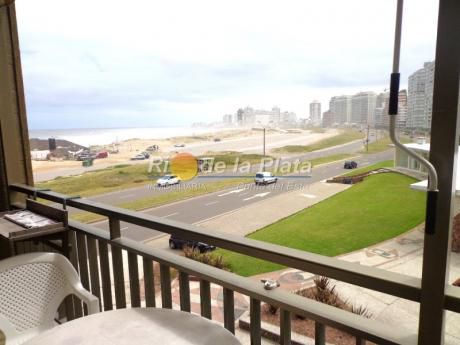 Apartamentos En Playa Brava