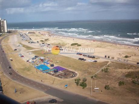 Departamento Frente Al Mar.