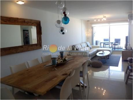 Apartamentos En Playa Brava
