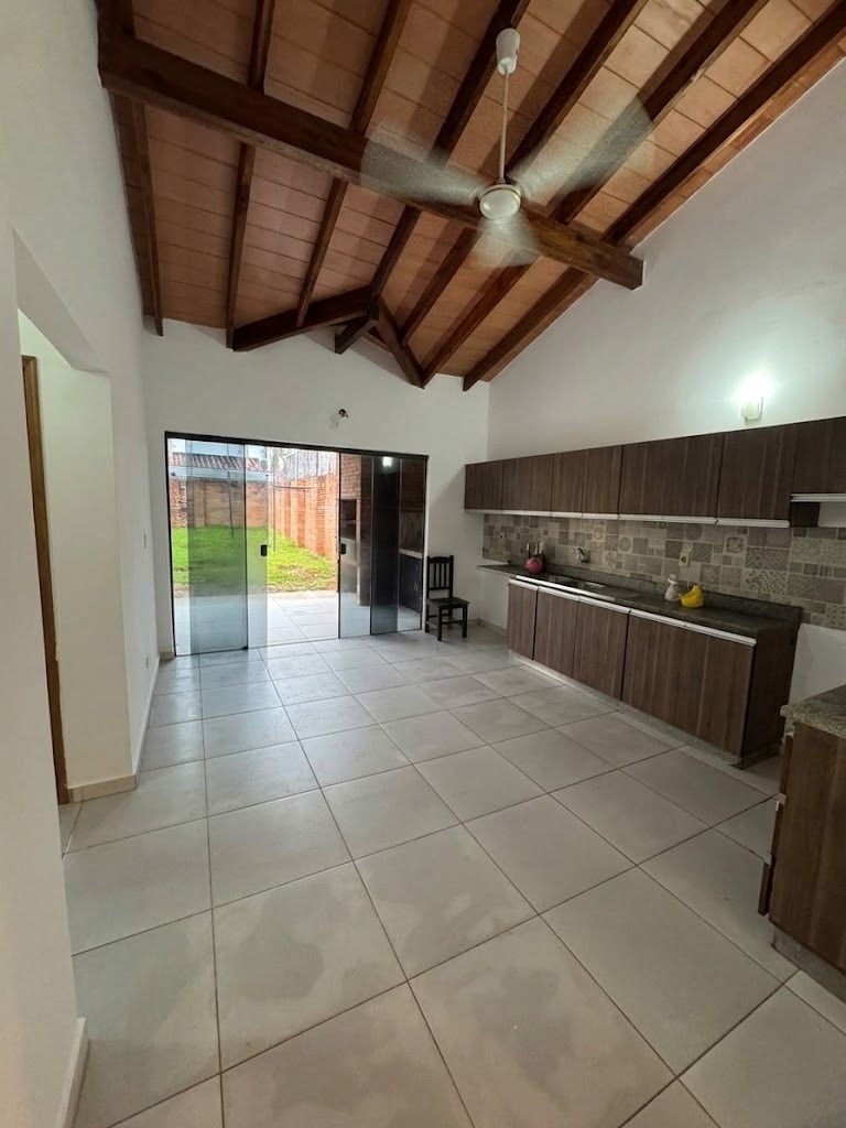 Alquiler de Casa Luque — foto 2