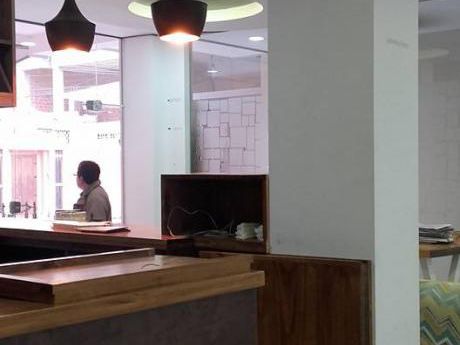 Local En Alquiler Ideal Para Cafe O Restaurant 120 M2