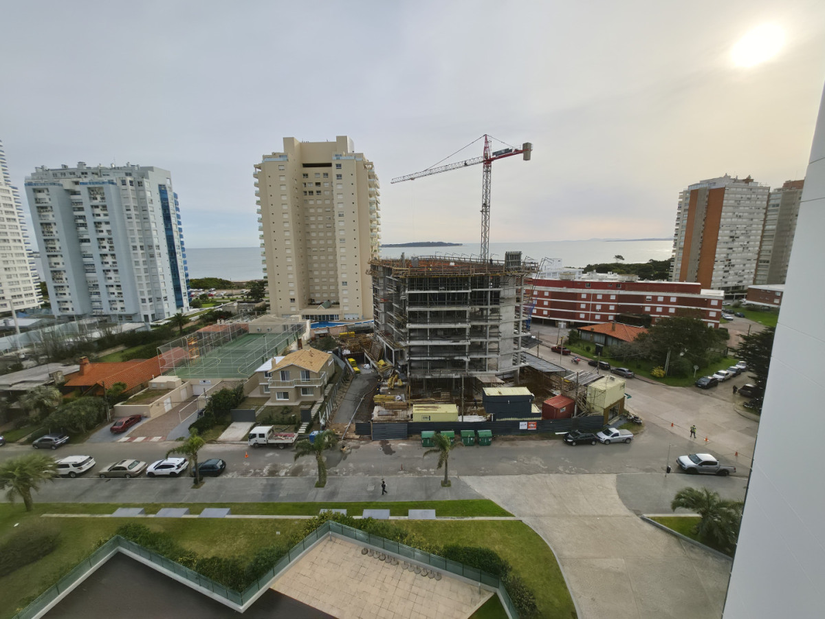 VENTA APARTAMENTO 2 DORMITORIOS EN MIAMI BOULEVARD I