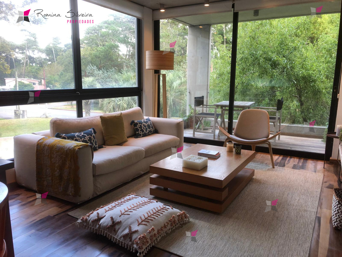 VENTA DE APARTAMENTO DE 2 DORMITORIOS EN SAN RAFAEL PUNTA DEL ESTE