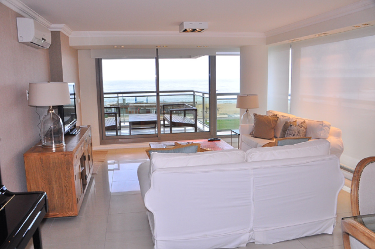 VENTA APARTAMENTO 4 DORMITORIO EDIFICIO IMPERIALE II