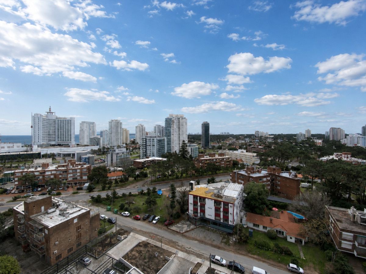 APARTAMENTO EN VENTA 2 DORMITORIOS- TORRES DEL ESTE