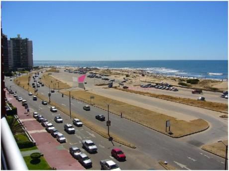 Apartamentos En Playa Brava