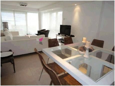 Apartamentos En Playa Mansa