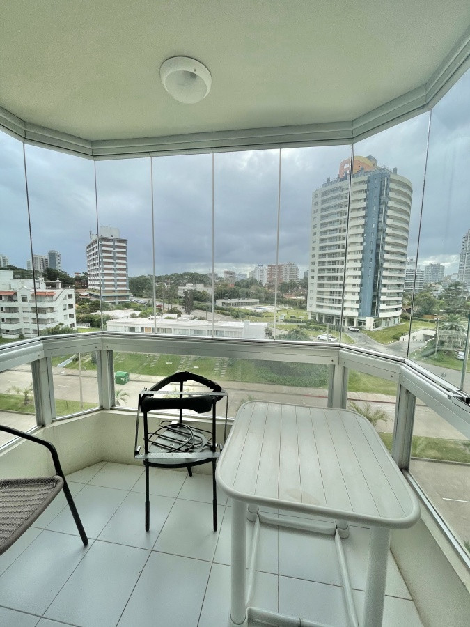 Venta apto en playa  brava 2 dormitorios