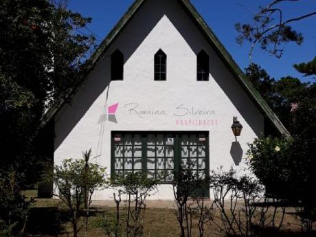Casa De Epoca Para Negocio