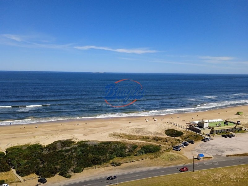 Apartamento en alquiler en Playa Brava
