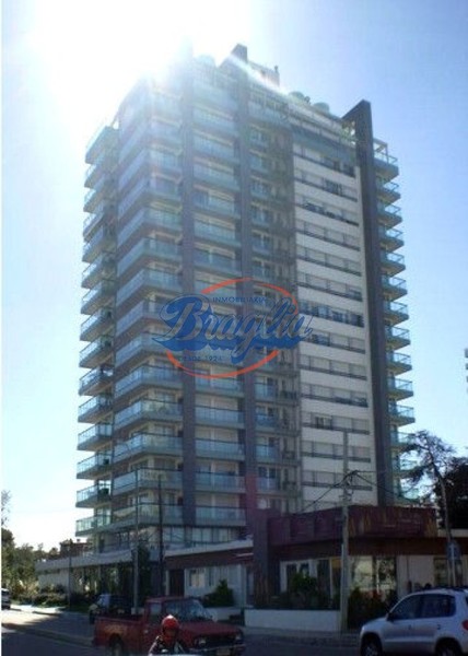 Apartamentos en Playa Brava