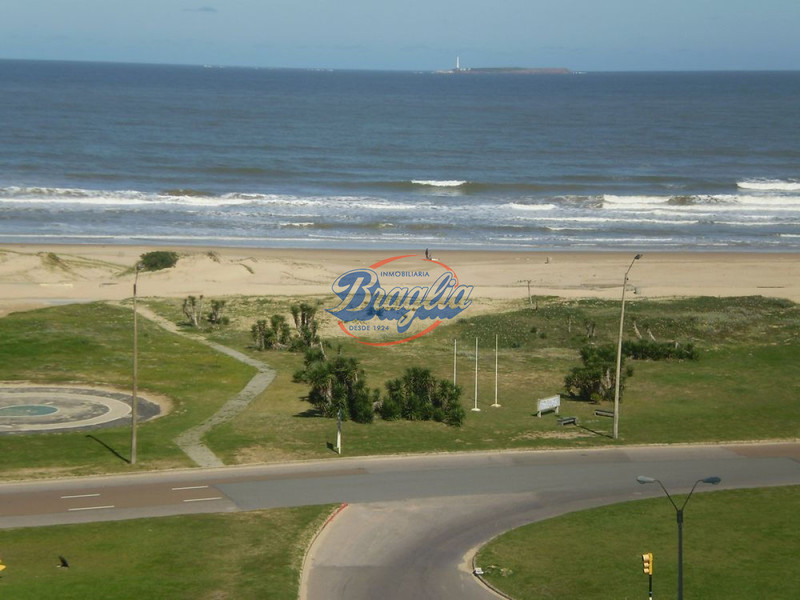 Apartamentos en Playa Brava