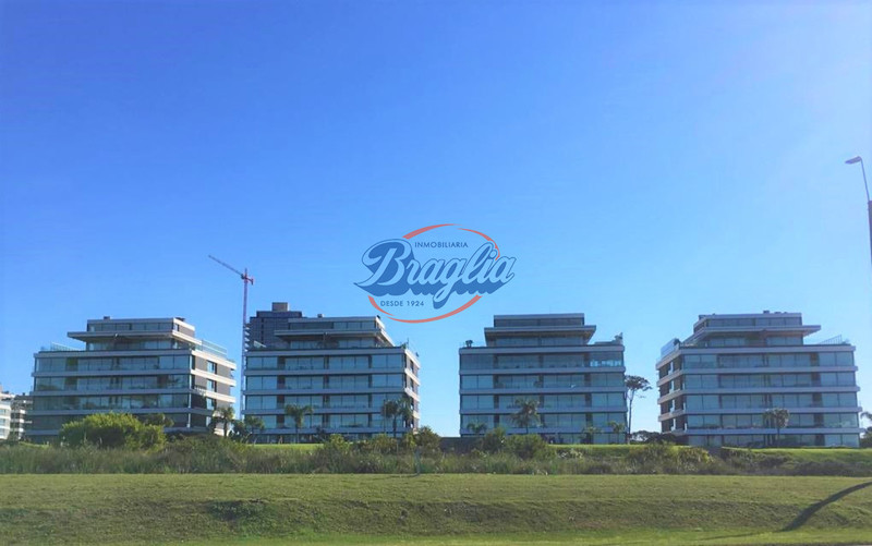 Apartamentos en Playa Brava