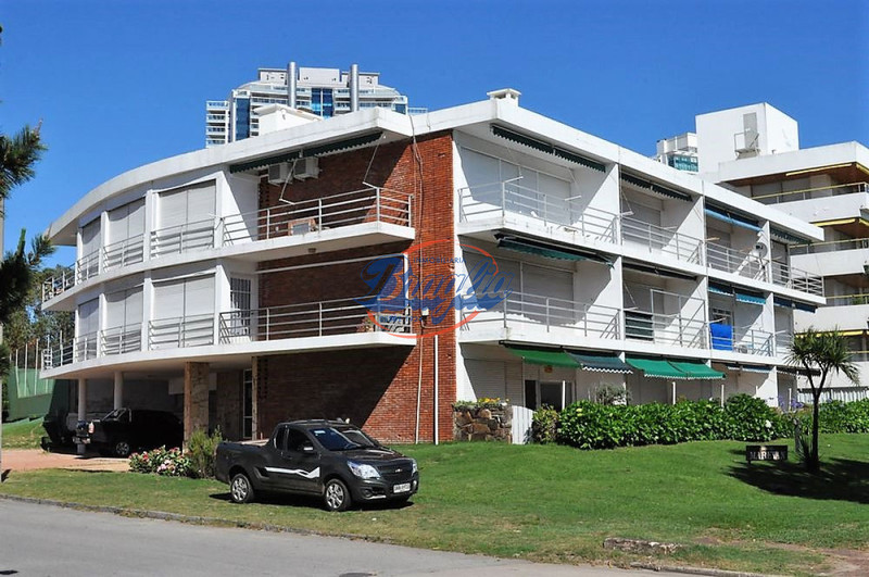 Apartamentos en Playa Mansa