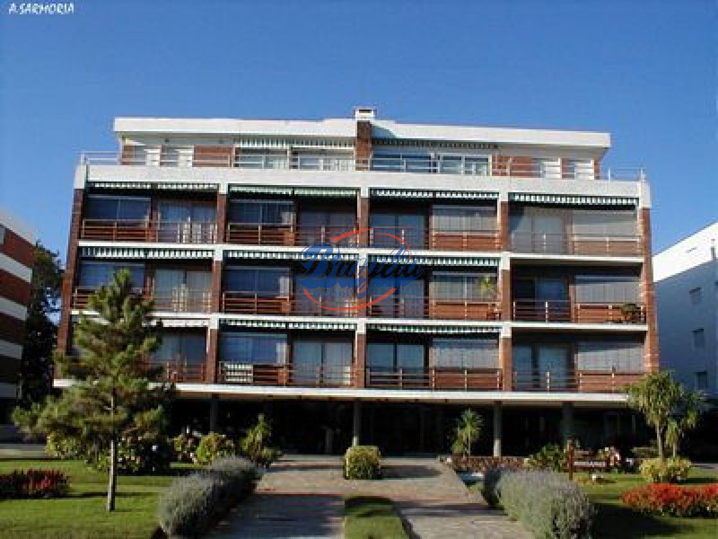 Apartamentos en Playa Mansa