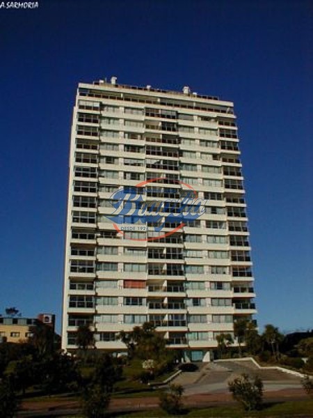 Apartamentos en Playa Mansa