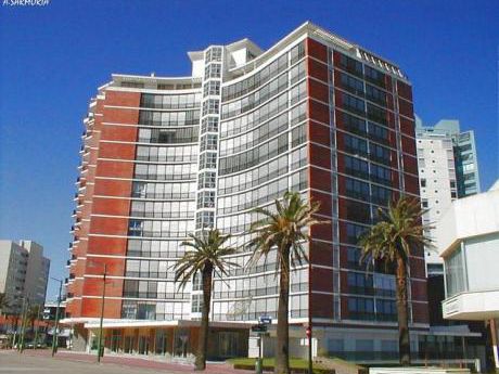 Apartamentos En Península