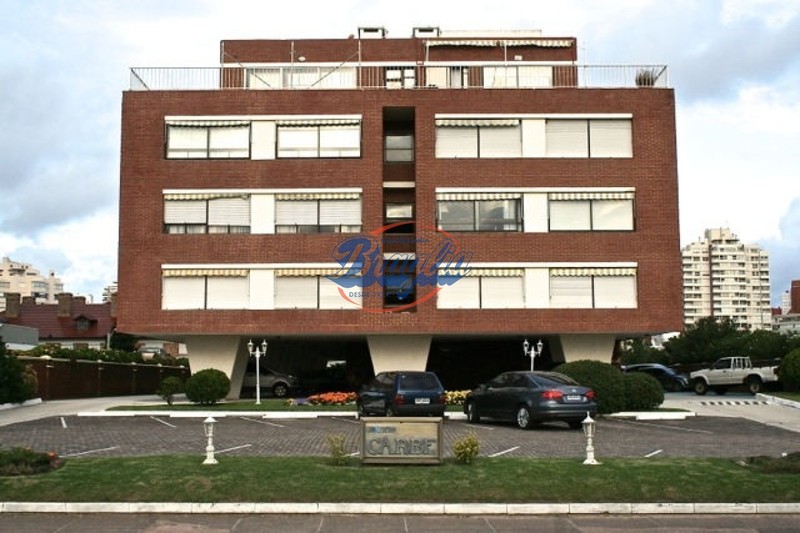 Apartamentos en Playa Mansa