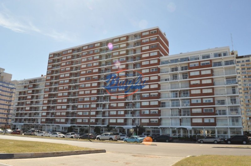 Apartamentos en Playa Brava