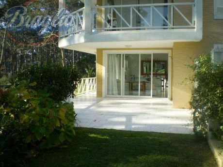 Apartamentos En Brava