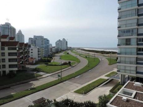 Apartamentos En Brava