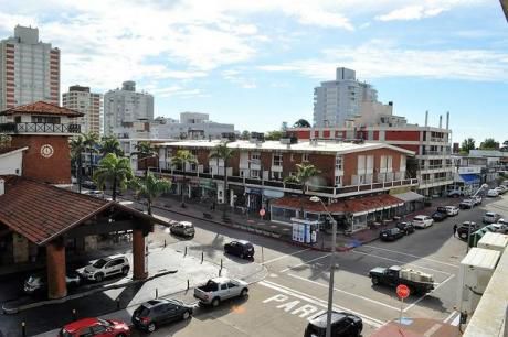 Apartamentos En Península
