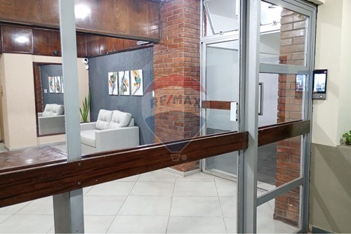 DEPARTAMENTO EN VENTA, ASUNCION SAJONIA — foto 2