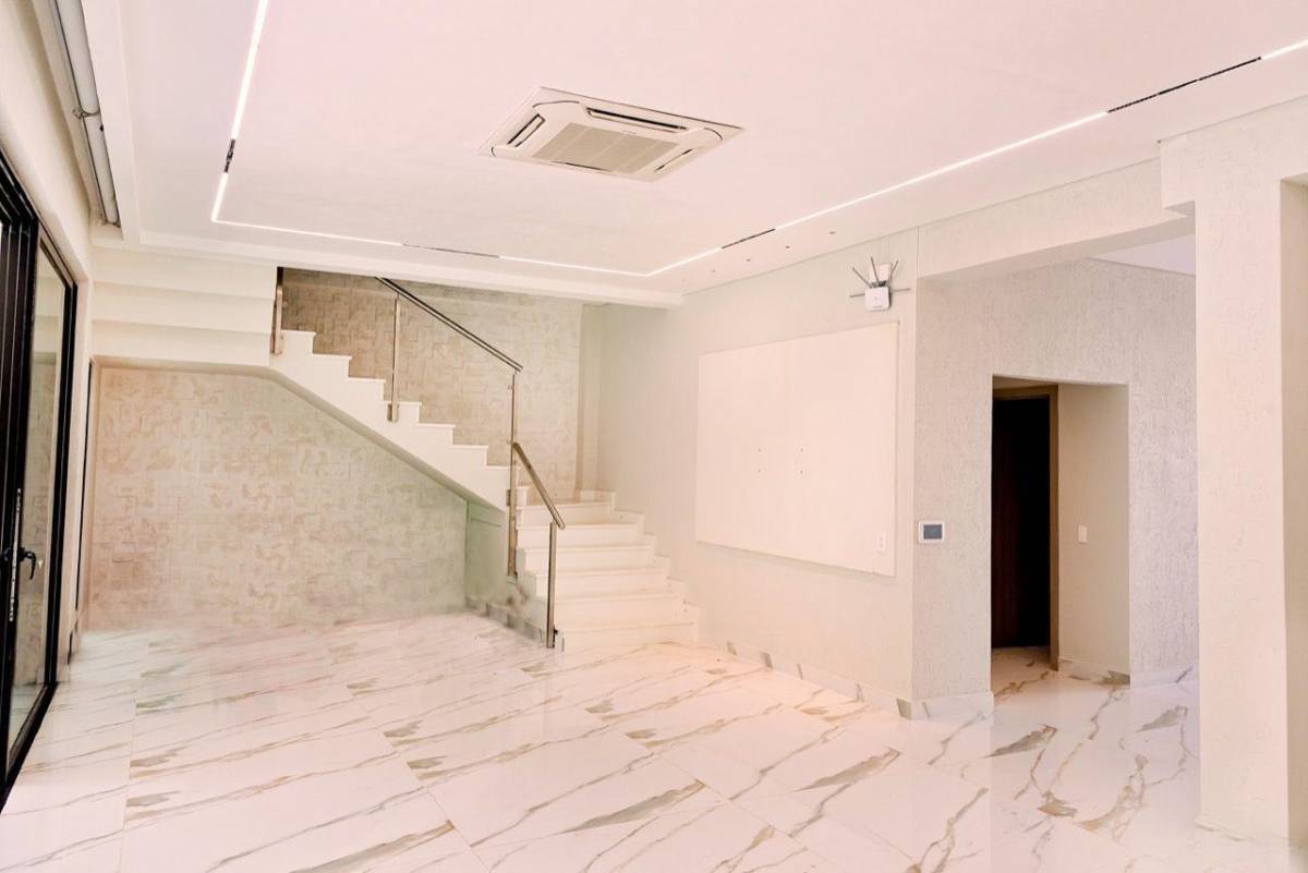 CASA DE LUJO EN ALQUILER ZONA YACHT Y GOLF CLUB — foto 3