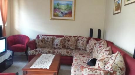 Alquilo Duplex En Fernando De La Mora Z. Norte A 1 1/2 Cuadra De Mcal. Lopez