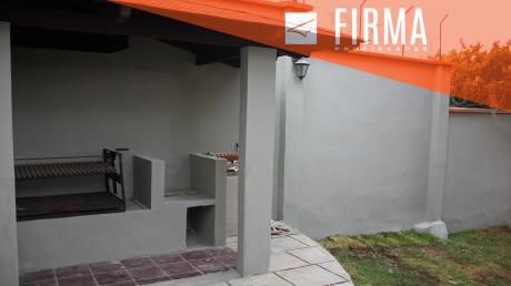 Fcv3815 – Casa En Venta, Achumani