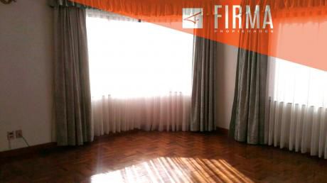 Casa En Venta, Calacoto