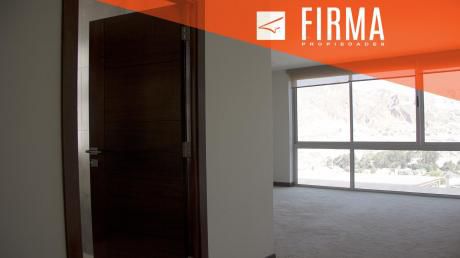 Casa En Venta, Los Sauces