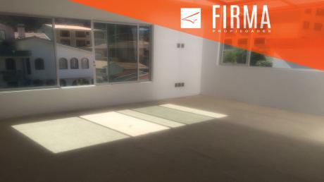 Casa En Venta, Irpavi