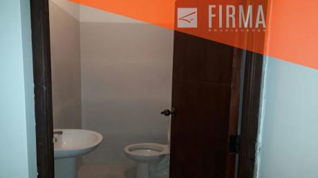 Local Comercial En Alquiler, Sopocachi