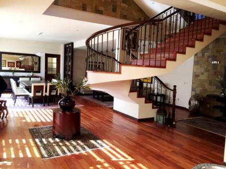 Lujosa Residencia En Venta - Zona Achumani