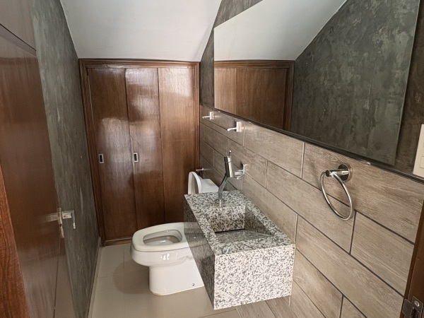 ALQUILO DUPLEX EN FERNANDO DE LA MORA - ZONA NORTE — foto 3