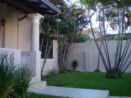 Casa Para Vivienda U Oficina