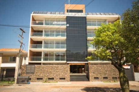 Hermoso Penthouse De Lujo A Extrenar