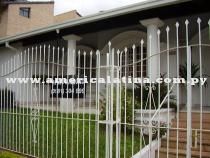Residencia En Venta Barrio Mcal Estigarribia