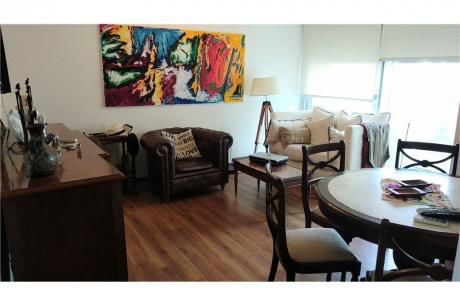 Piso Alto - Cocina Definida - Impecable