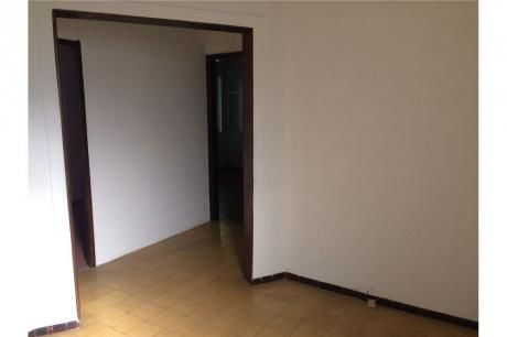 Oportunidad Apto 3 Dorm En Cordon Sur A Reciclar