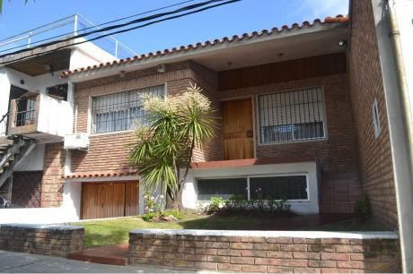 Casa En Pocitos 2 Dor 2 Baños Y Garaje 5 Autos Wtc