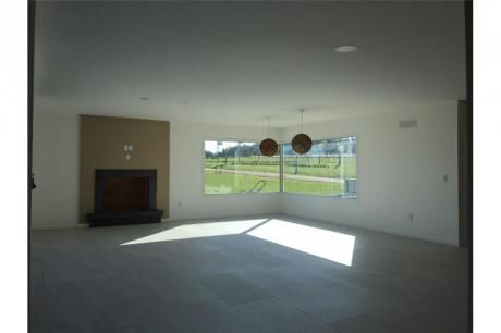 Vende A Estrenar 3 Dorm.en VIñedos De La Tahona