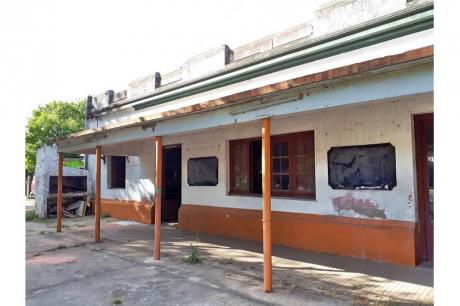 Local Comercial Con Vivienda