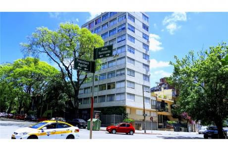 Espléndido Apto.planta Entera De 4 Dorm. Con Patio